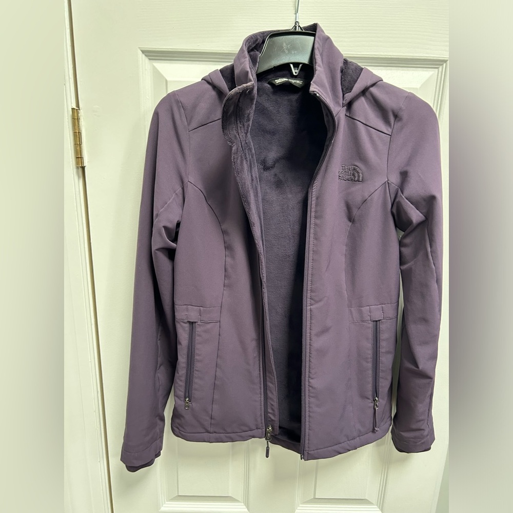The North Face Women’s Windwall Jacket